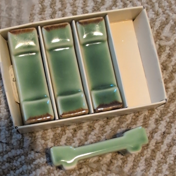 Pottery Barn Jade Chopstick Rests - Picture 3 of 5